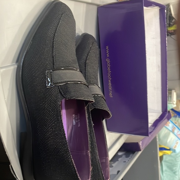 Men’s Black Slip On Formal Shoes Grosgrain And Patent Leather Smokers - Picture 3 of 4